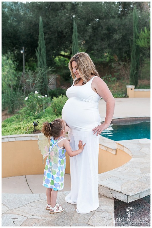 Keys Creek Lavender Farm Maternity Pictures | San Diego Maternity Newborn Photographer