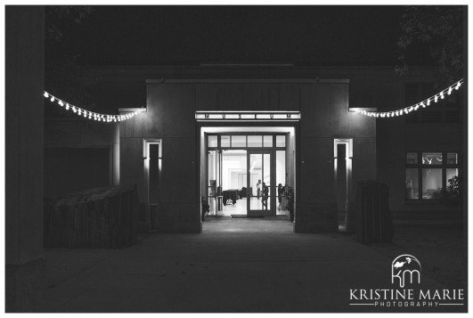 Museum Gallery Wedding | California Center for the Arts Escondido Wedding Photo | © Kristine Marie Photography