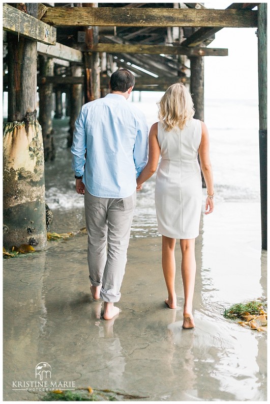 Engaged Couple Photo Holding Hands  Pacific Beach San Diego Engagement Photographer | Kristine Marie Photography | © www.kristinemariephotography.com