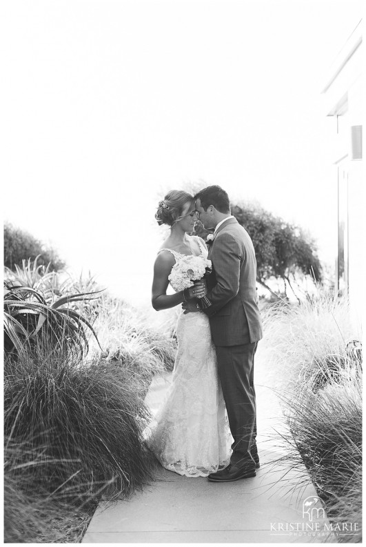Romantic Bride and Groom PHoto black and white | Scripps Seaside Forum Wedding | La Jolla San Diego Wedding Photographer | Kristine Marie Photography | © www.kristinemariephotography.com