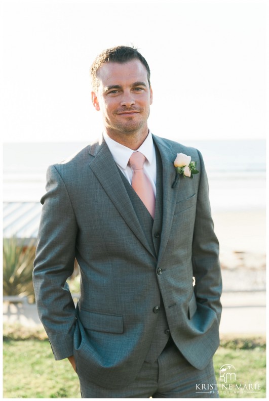 Groom portrait | Scripps Seaside Forum Wedding | La Jolla San Diego Wedding Photographer | Kristine Marie Photography | © www.kristinemariephotography.com