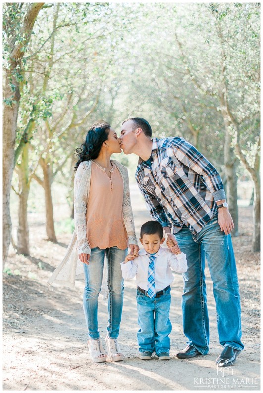 Fun Family of Three Pictures San Diego Poway Family Photographer | Kristine Marie Photography | © www.kristinemariephotography.com (8)