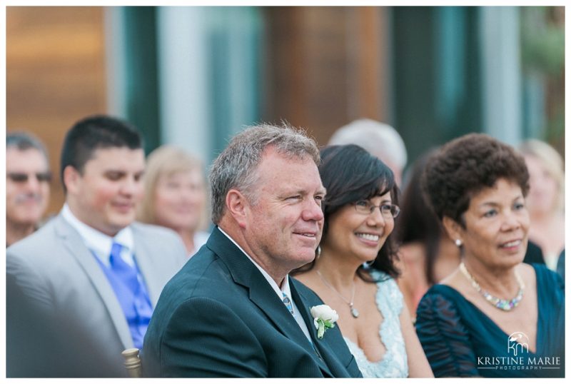 Scripps Seaside Forum Wedding Photo | Beach Elegance | © Kristine Marie Photography www.kristinemariephotography.com (36)