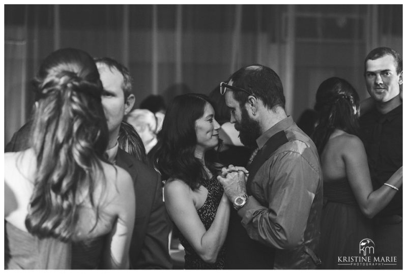Scripps Seaside Forum Wedding Photo | Beach Elegance | © Kristine Marie Photography www.kristinemariephotography.com (3)