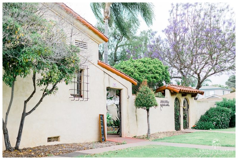 outside photo | Chula Vista Womans Club | San Diego Wedding Photographer | Kristine Marie Photography 