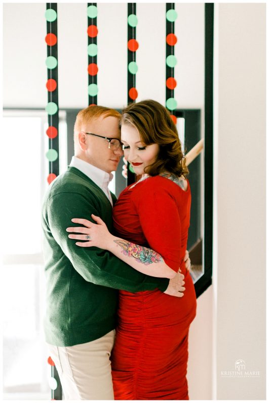 At Home Couple's Christmas Pictures | Yokosuka Family Photographer | © Kristine Marie Photography