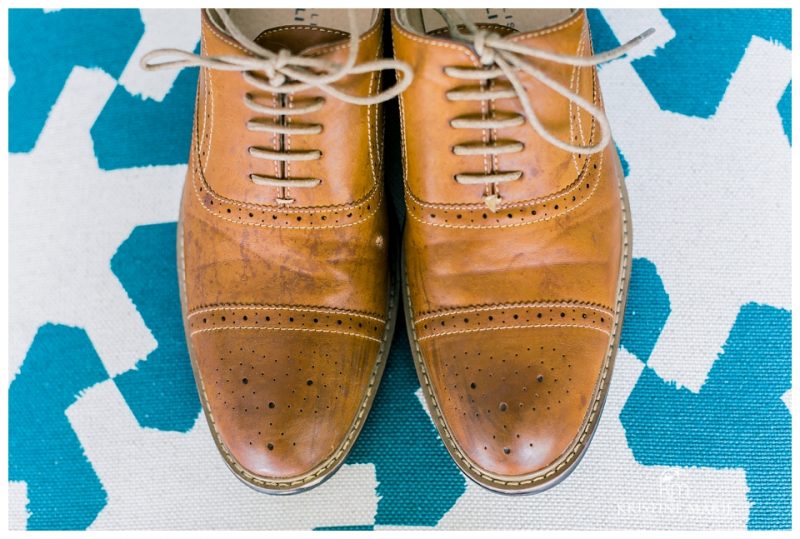 cognac leather shoes groom | Kona Kai Resort Wedding Picture | San Diego | © Kristine Marie Photography