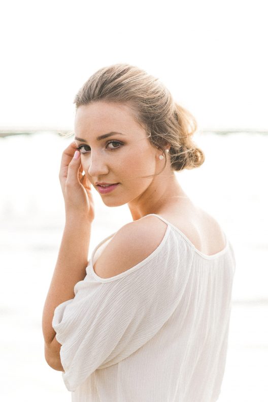 5 Make Up Tips To Look Good In Pictures
